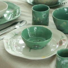 The Green Tone Hand-painted Design Dinnerware Collection