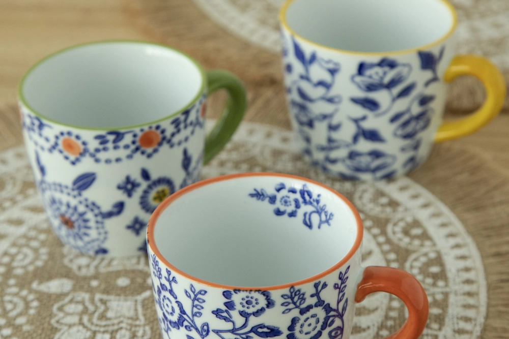 Travel-Friendly Ceramic Mugs: Pros and Cons