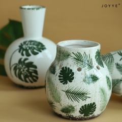 The White and Green Crackle Glaze Vase Collection by Joyye