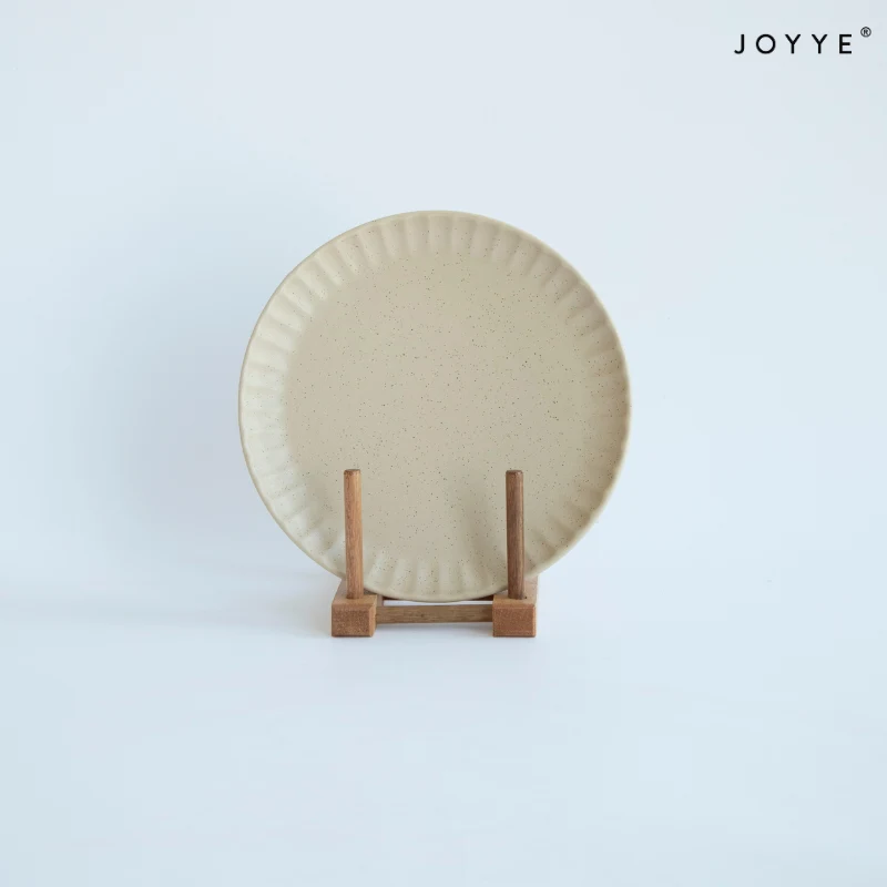 Debossed Matte Speckle Glaze Ceramics Plates