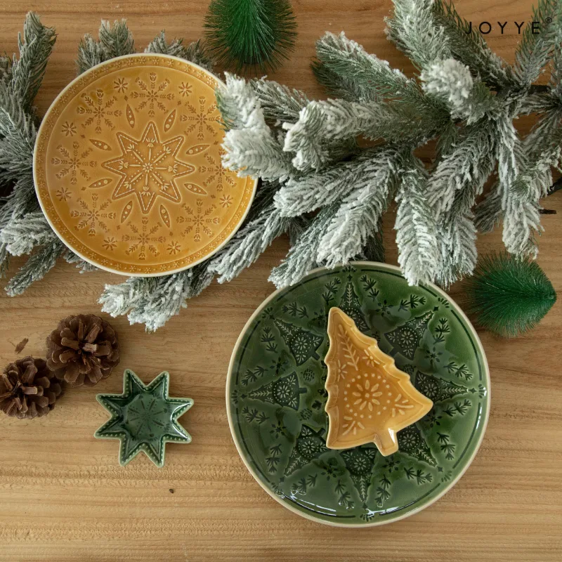 Christmas Ceramic Dinnerware Set Plates