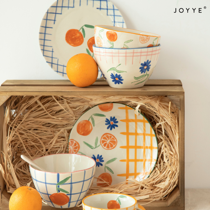 花と果物の装飾陶器ボウル 手描きの花と果物の陶器ボウル