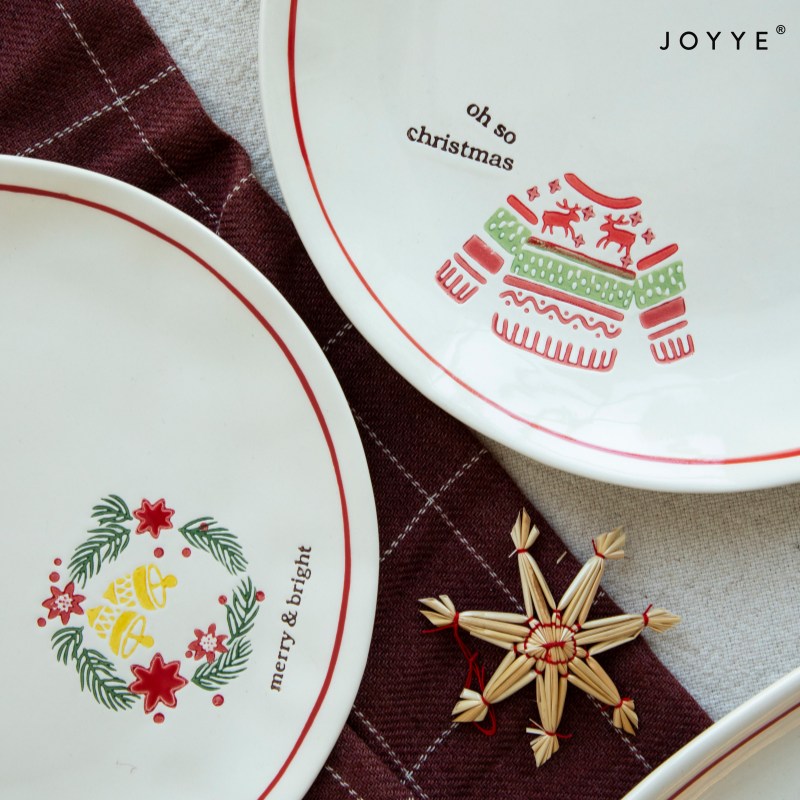 Simple Handmade Christmas Tableware