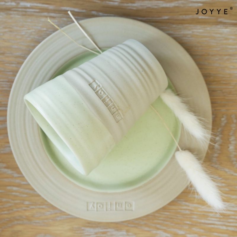 Soft-Tones Exposed Clay Tableware