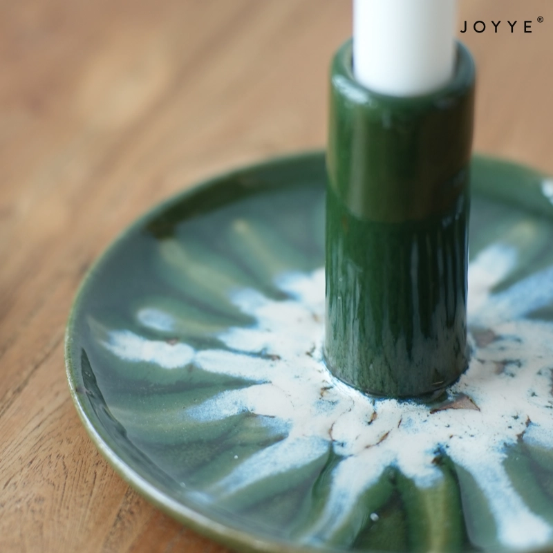 OEM Vintage Dark Green Reactive Glaze Candle Holders